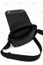 L.V Urban Compact | 20x17