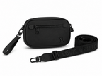 L.V Corner | Full Black