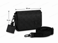 Crossbody | Carbon Grid