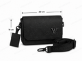 Crossbody | Signature Black